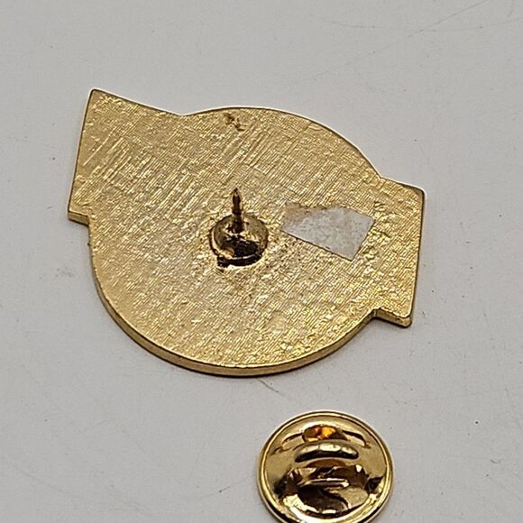 Vtg 1998  NCAA BASKETBALL FINAL FOUR ENAMEL Basketball Shaped PIN SAN ANTONIO - Picture 9 of 14